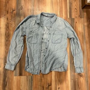 Maurice’s Denim button down